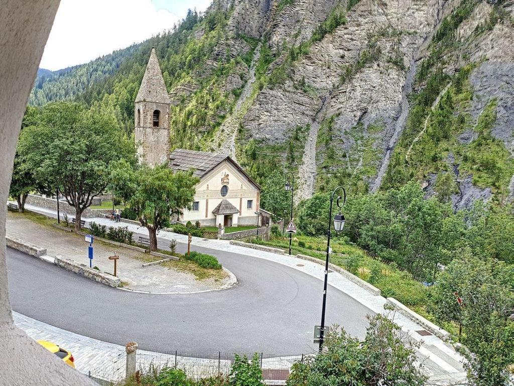 La Maison Basse Saint-Dalmas-le-Selvage 外观 照片